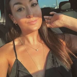 Meet your Posher, Rosalie